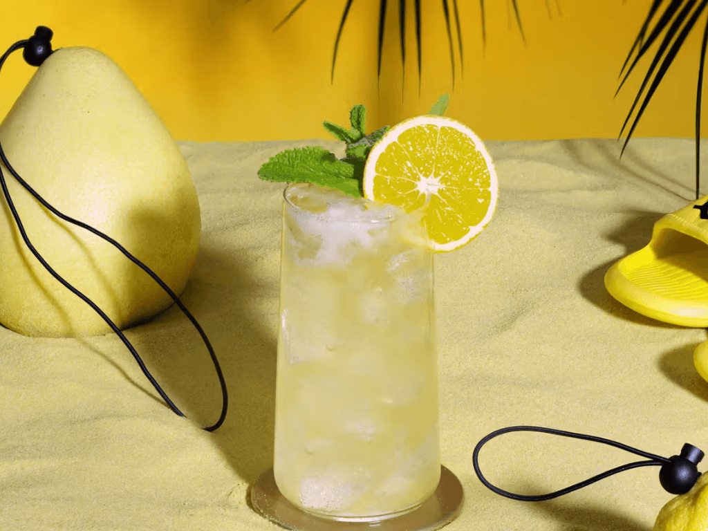 Bung-no-huong-vi-khi-ket-hop-whisky-va-chanh