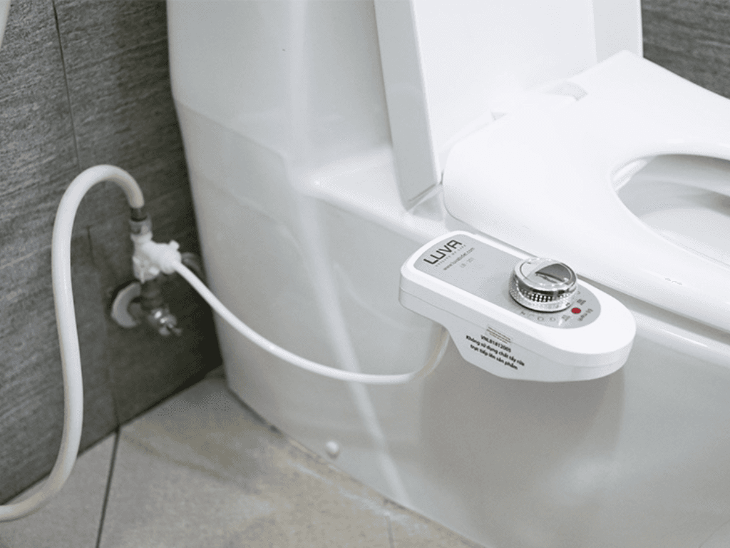 Chuan-bi-dung-cu-va-kiem-tra-nguon-nuoc