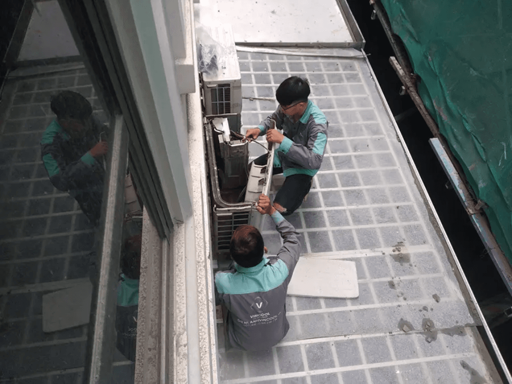 Khi-nao-can-goi-tho-chuyen-nghiep