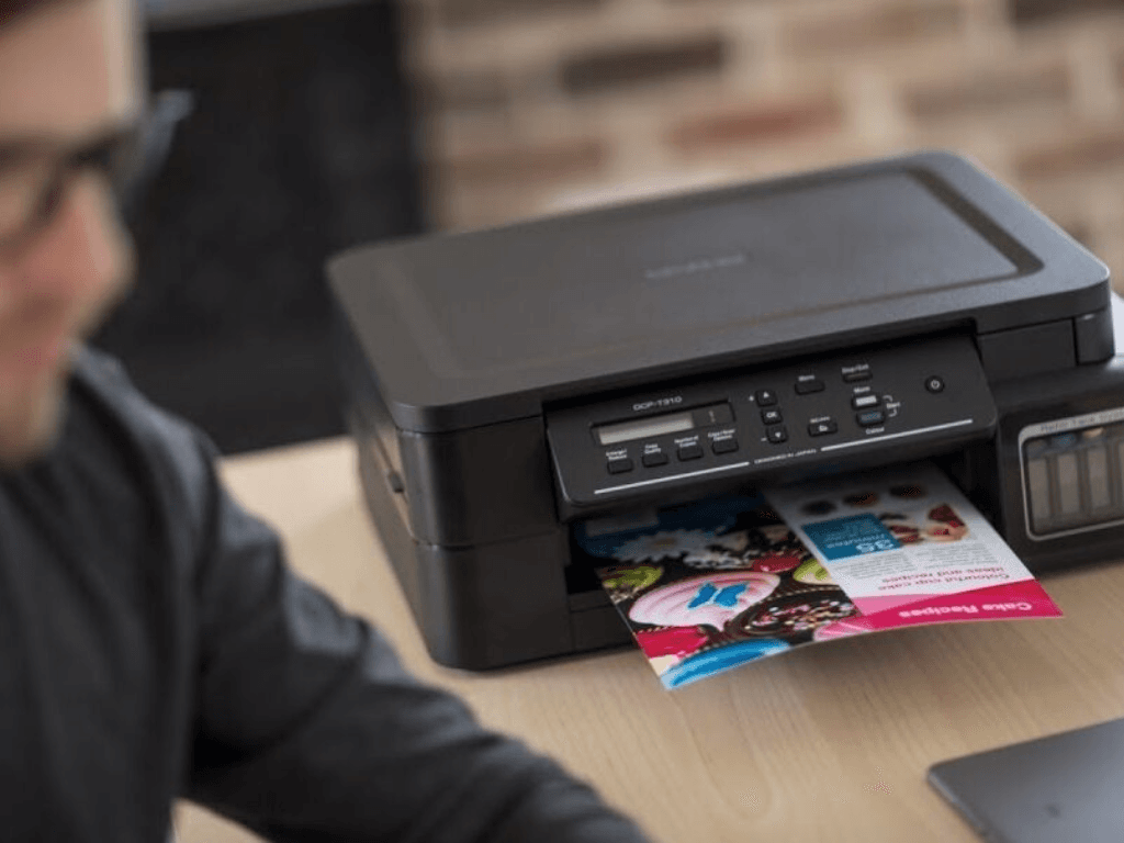 Cac-tieu-chi-lua-chon-may-in-mau-phu-hop-cho-gia-dinh