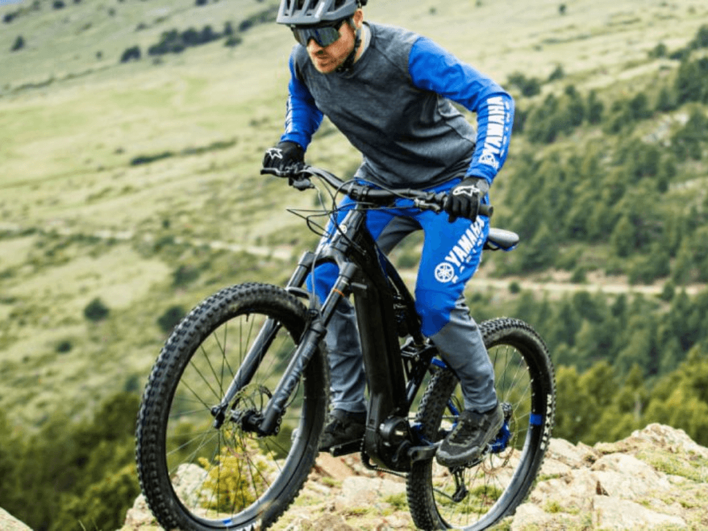 Cach-dap-xe-dung-tu-the-de-chan-san-chac