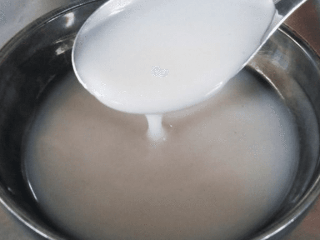 Meo-giu-nuoc-cot-dua-sanh-min-lau-khong-bi-tach-nuoc
