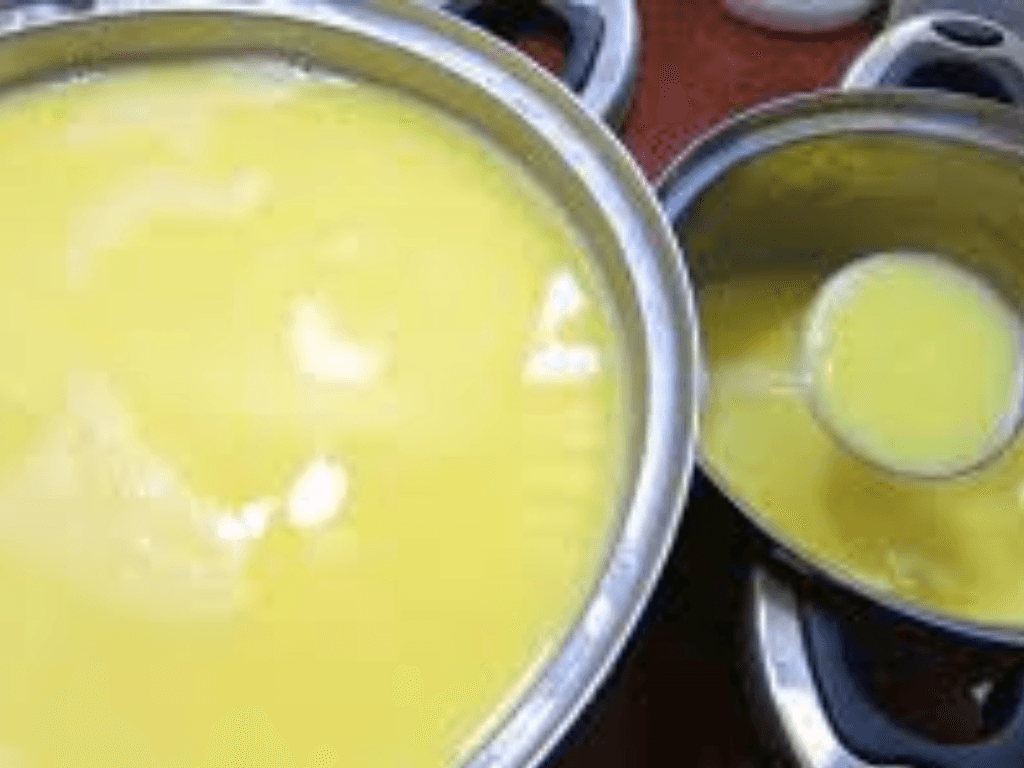 Meo-giu-mau-vang-tu-nhien-cua-bap