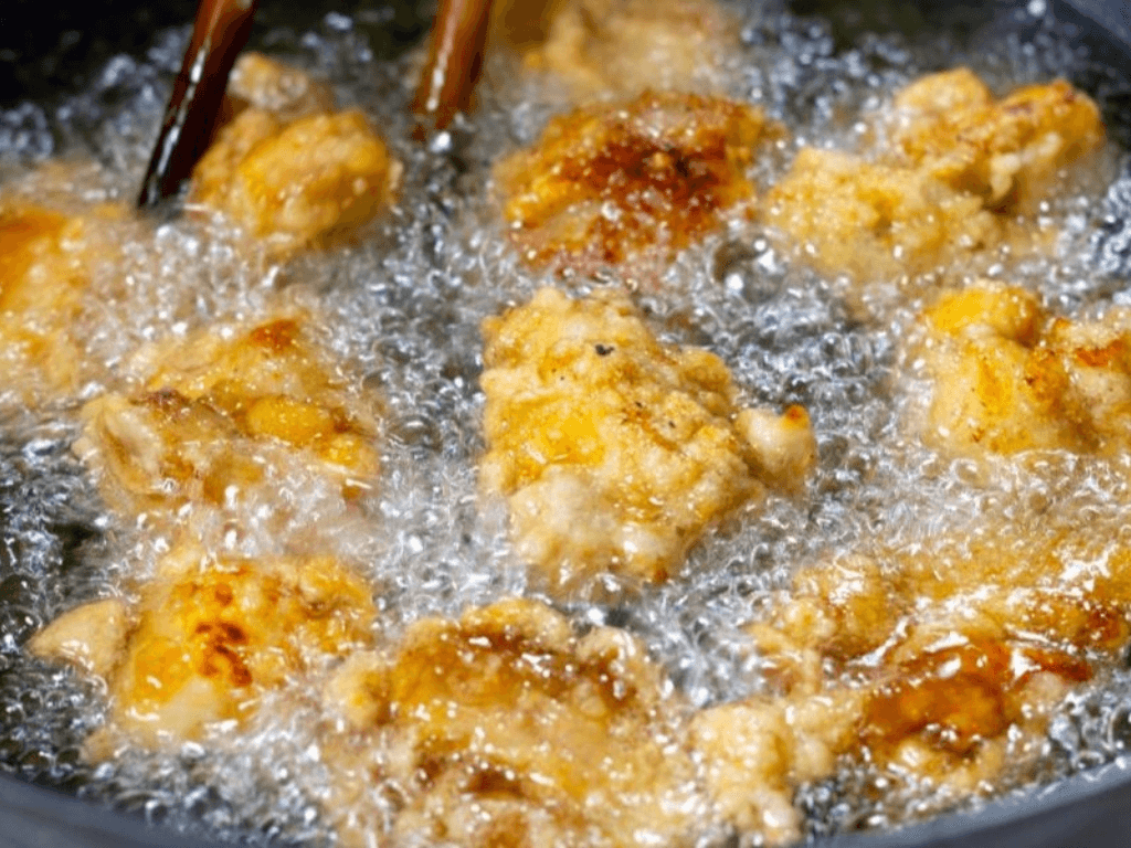 Meo-chien-ga-gion-lau-khong-bi-iu