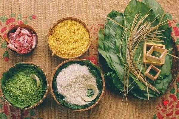 Cách gói bánh chưng “vuông vức”, “béo tròn” chuẩn Tết, cả nhà mê!