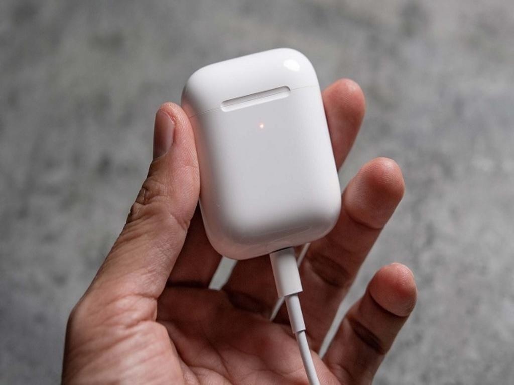 Cách sạc AirPod đúng cách bạn nên biết trước khi tai nghe “đột tử”