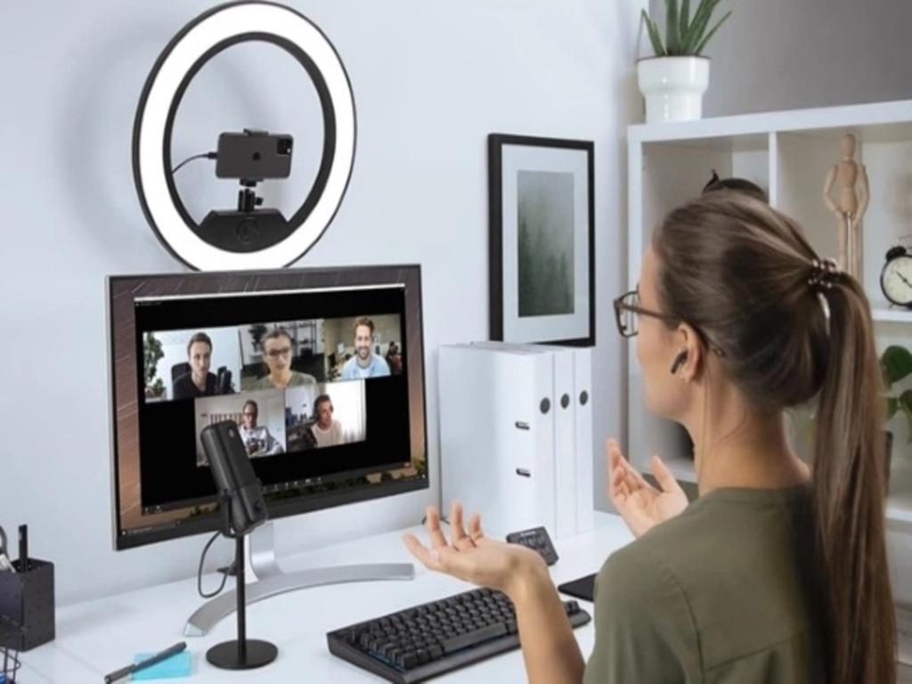 Cách kết nối camera điện thoại với máy tính để học online "mượt như chuyên gia"