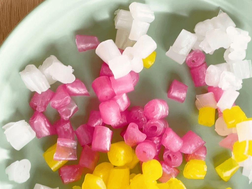 Cách làm trân châu bằng bánh tráng sáng tạo “lạ đời” mà ai ăn cũng gật gù