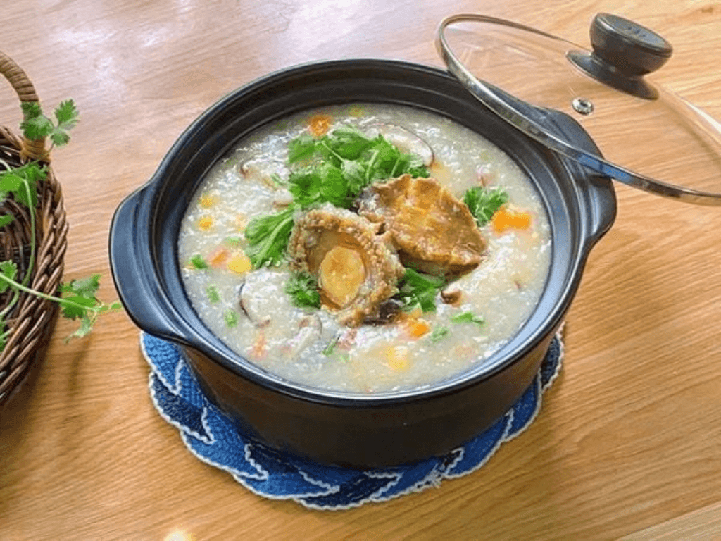 Cách nấu cháo bào ngư ngon, mềm mịn “bắt trọn” vị ngọt từ biển sâu