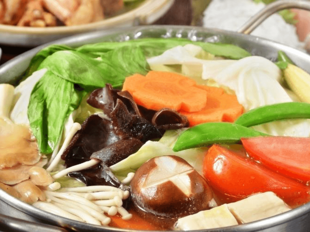 Cách nấu lẩu Thái tại nhà chua cay “thức tỉnh vị giác” ngày mưa gió