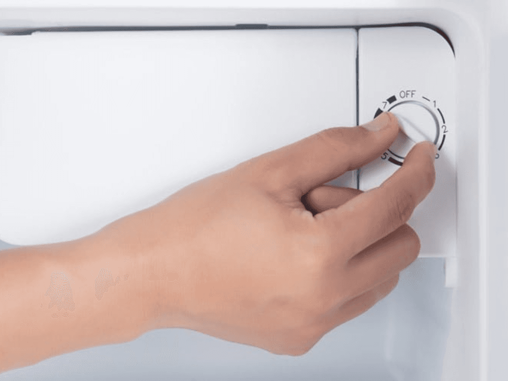 Chỉnh nhiệt độ tủ lạnh đúng cách tưởng dễ mà sai là đồ ăn “khóc ròng”