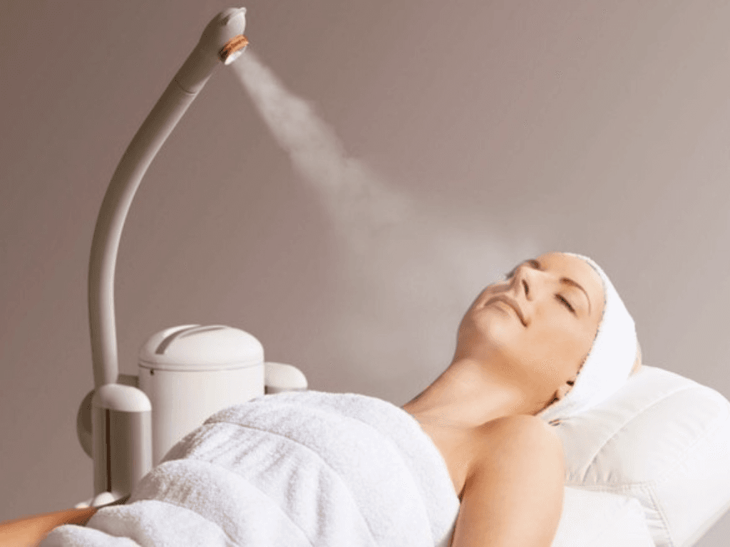 Công dụng của máy xông hơi mặt là gì mà khiến dân skincare “nghiện” mỗi tối