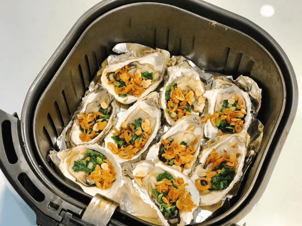 Hàu nướng mỡ hành bằng nồi chiên không dầu tưởng khó ai ngờ “dễ như chơi”