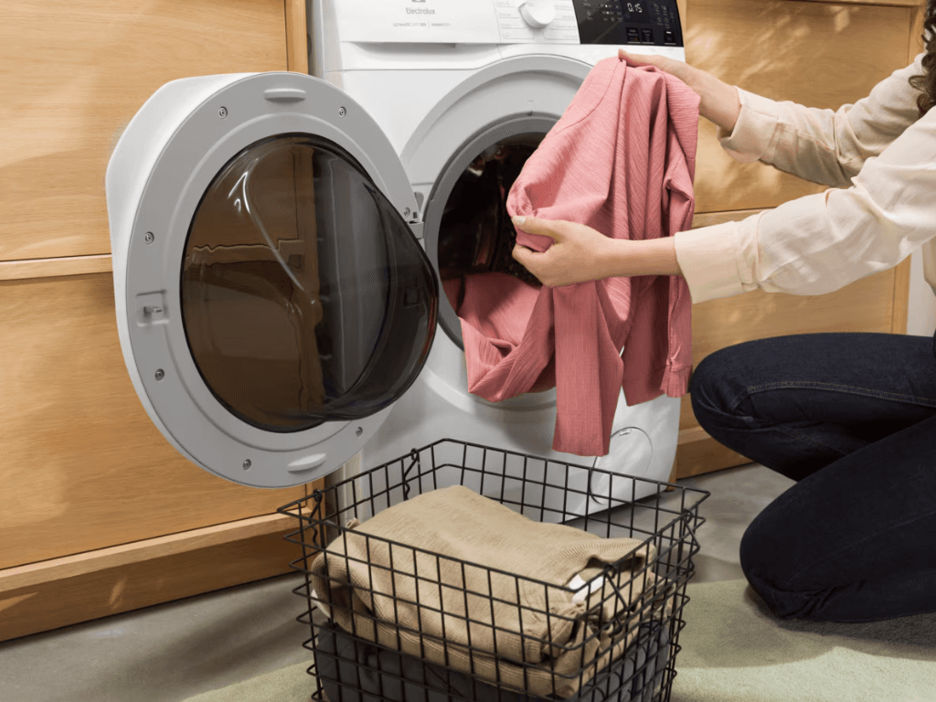 Cài đặt sấy tự động sau khi giặt giúp bạn “tạm biệt” dây phơi và trời mưa