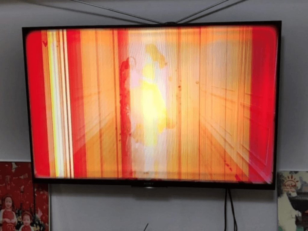 Tivi Sony bị sọc màn hình? Lỗi này có thể lan rộng và “hủy diệt” cả màn hình