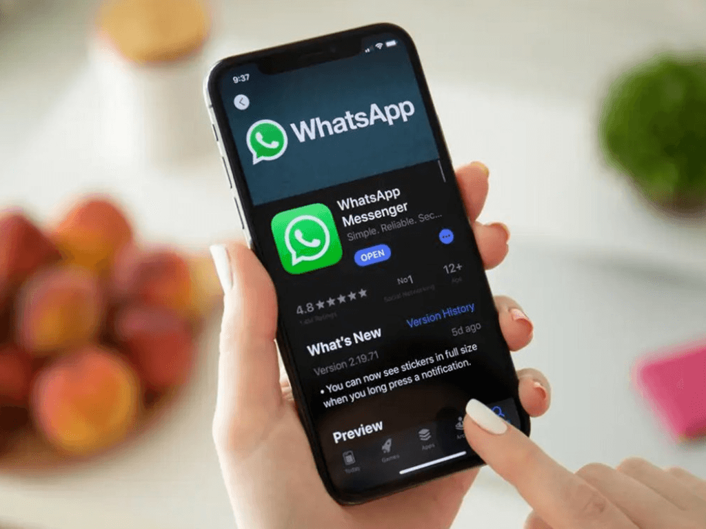 Cách tạo tài khoản WhatsApp để nói chuyện với bạn bè quốc tế free như chơi