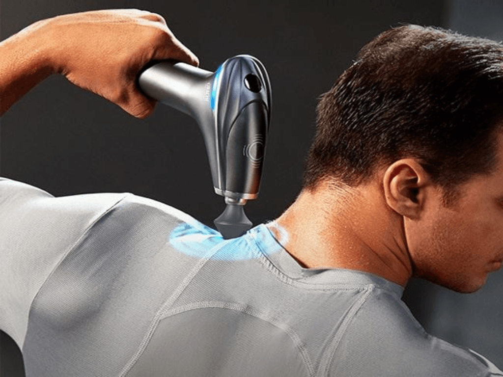 Máy massage cầm tay loại nào tốt vừa đấm lưng sướng vừa không đau ví