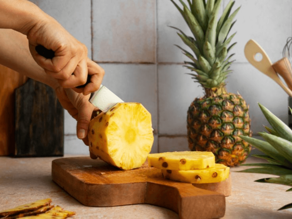 1 quả dứa bao nhiêu calo mà người ta cứ rỉ tai nhau “giảm cân thần tốc”