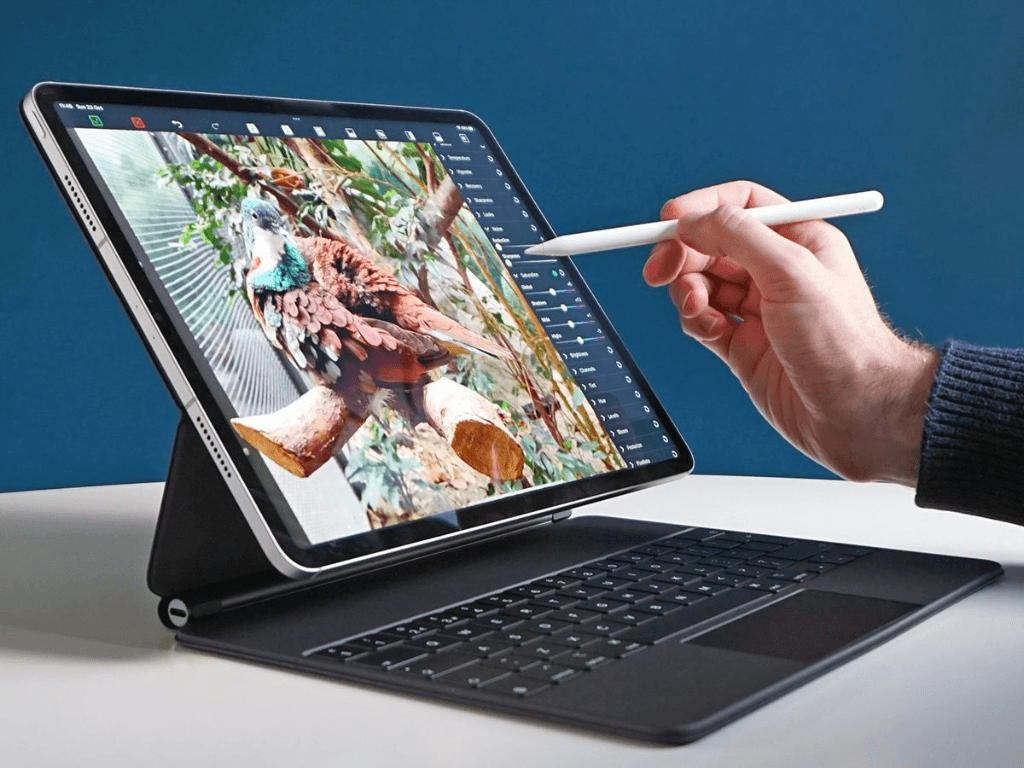 Có nên mua Magic Keyboard cho iPad để gõ phát nào sướng phát đó