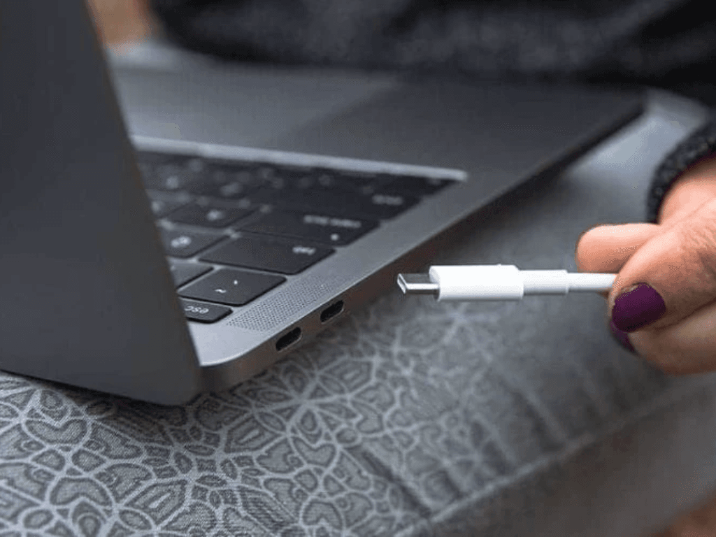 Power Delivery là gì? Công nghệ sạc nhanh khiến củ sạc thường phải “ra rìa”