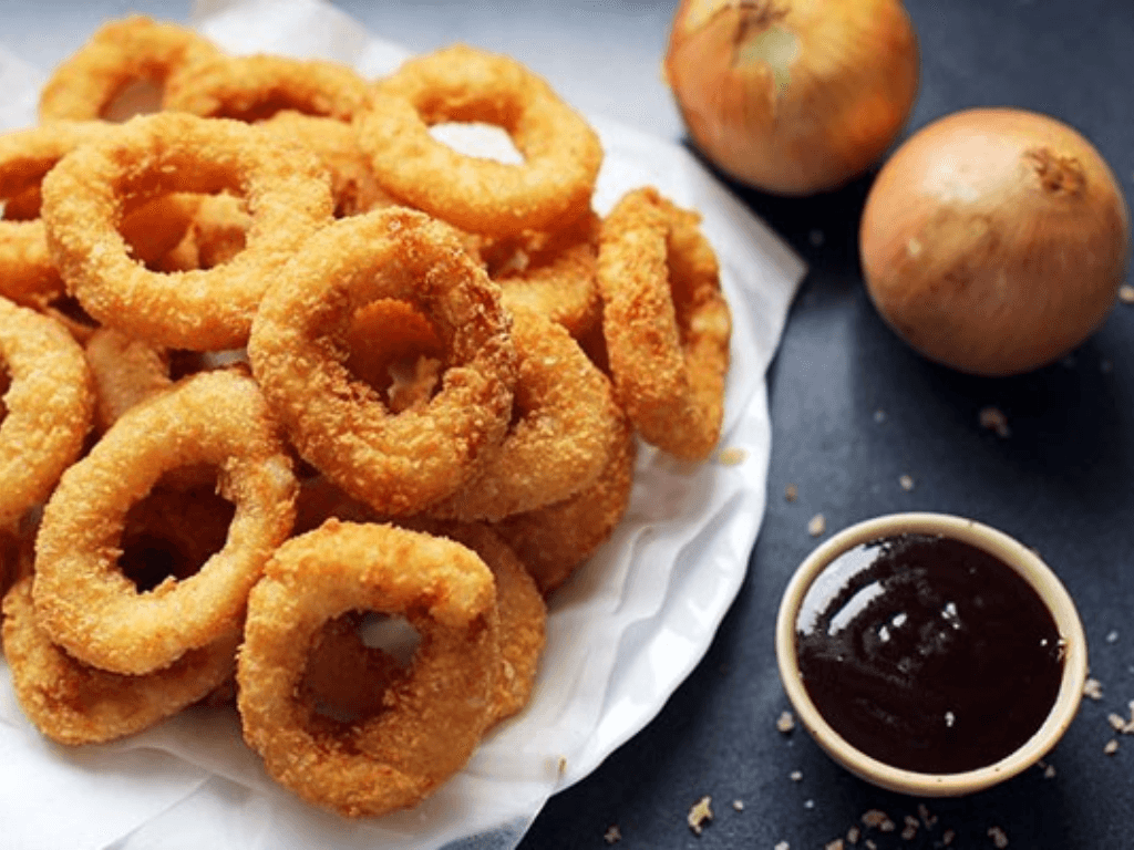 Cách làm snack hành tây vị phô mai “bùng nổ” khiến bạn phải giấu ăn một mình