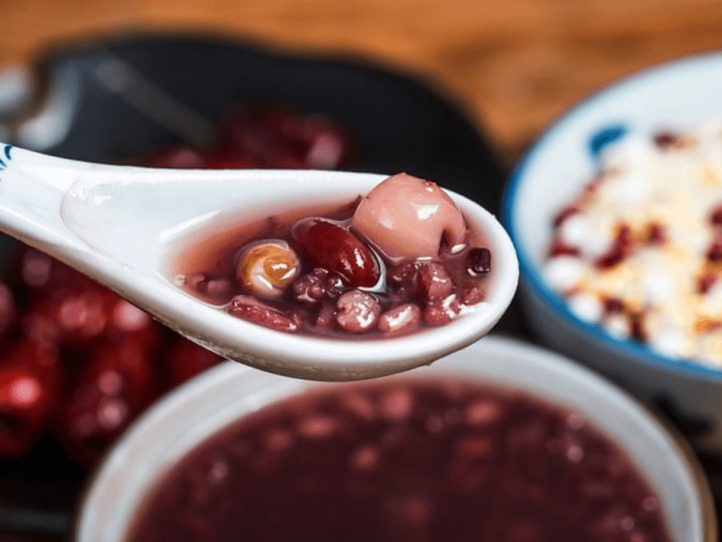 Cách làm trân châu đậu đỏ dẻo bùi thơm phức lớn bé trong nhà đều mê