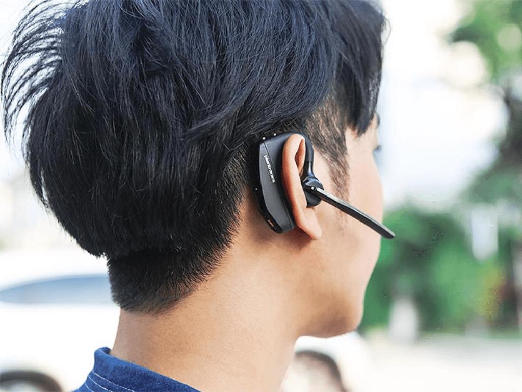 Có nên mua tai nghe Plantronics để nâng cấp thính giác mùa deadline “bể đầu”