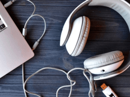 máy tính win 10 không nhận tai nghe