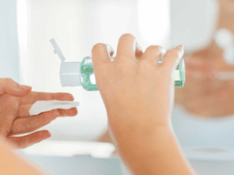 sử dụng nước hoa hồng đúng cách