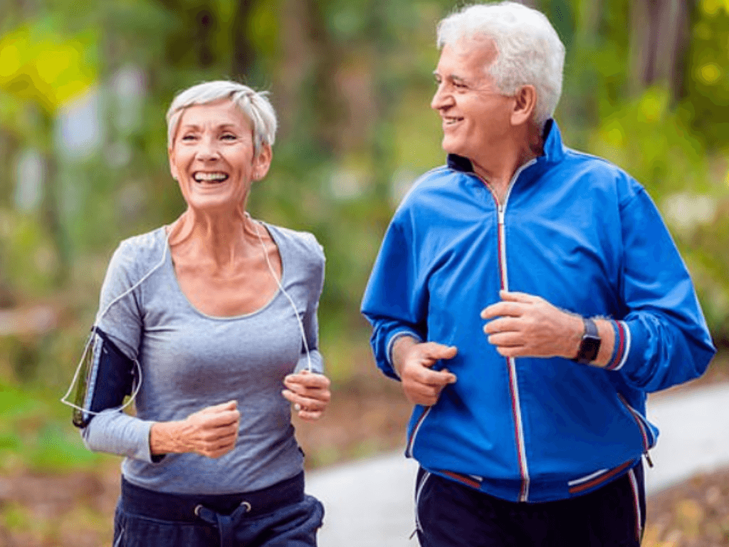 Tuổi 60 đi bộ hàng ngày có tốt không? Khi mỗi bước chân là liều “thuốc bổ”