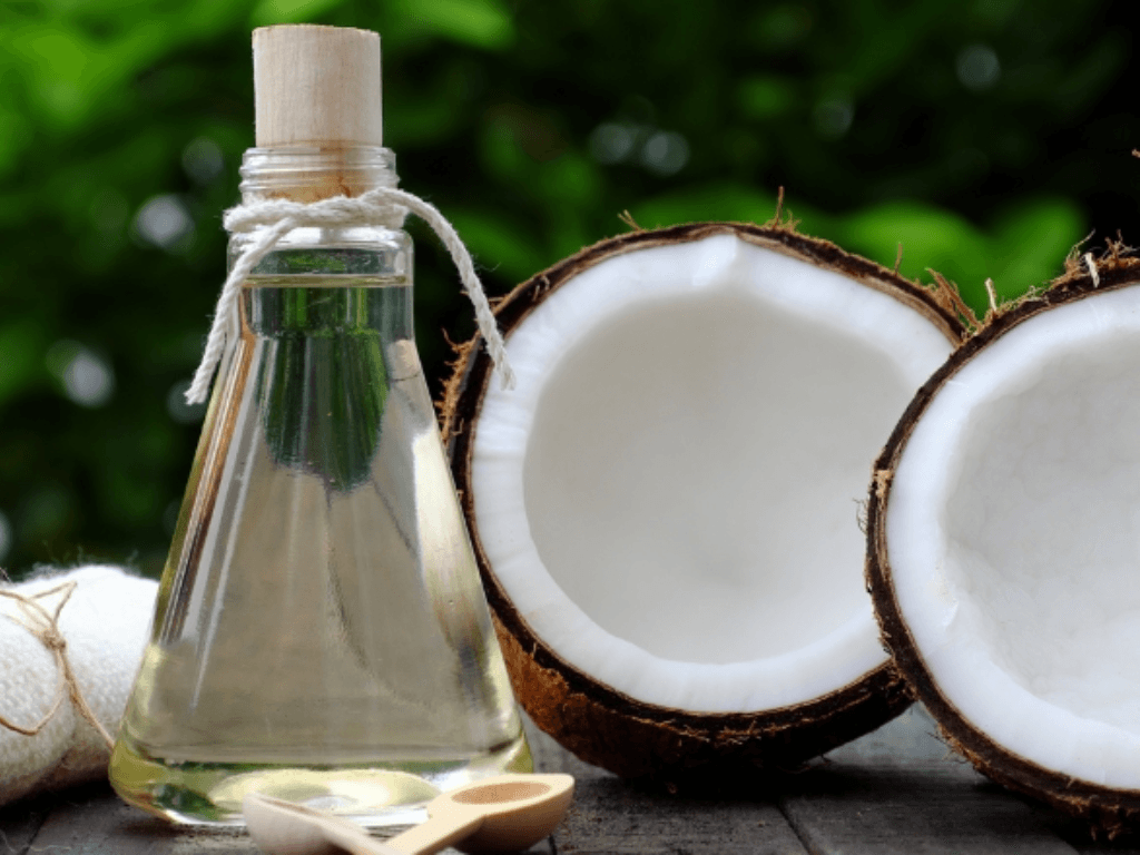 Dầu dừa có tác dụng như thế nào mà hội gái đẹp gọi là “thần dược dưỡng nhan”