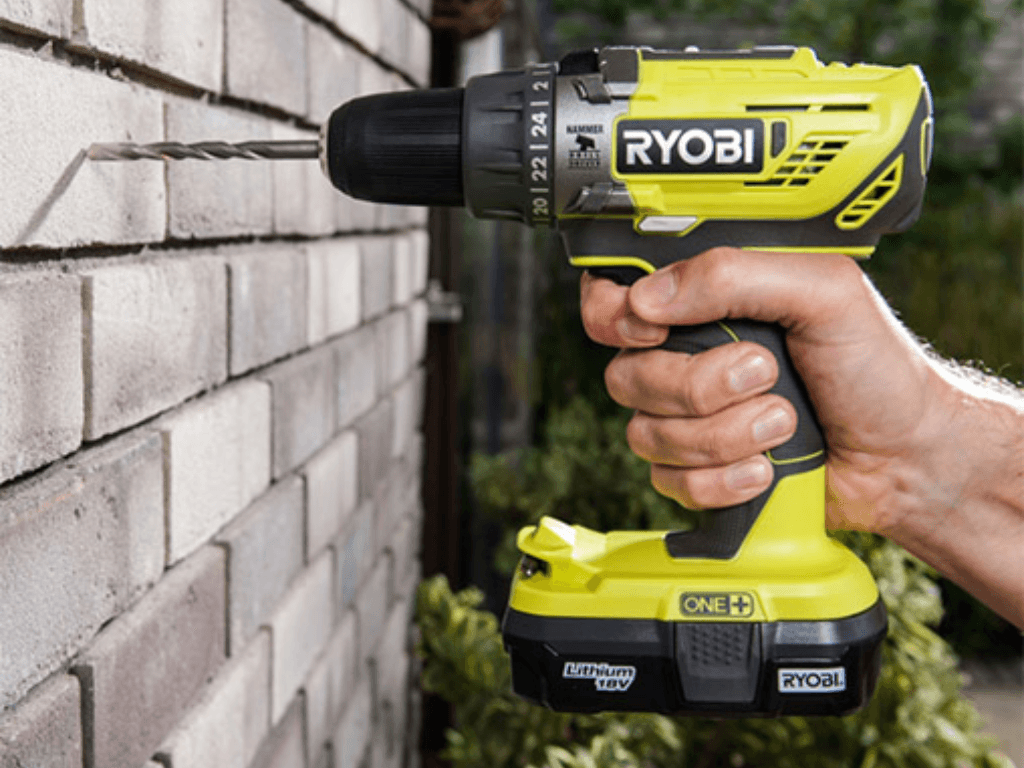 Máy khoan Ryobi có tốt không mà ai cũng chọn làm “vũ khí” cải tạo nhà cũ