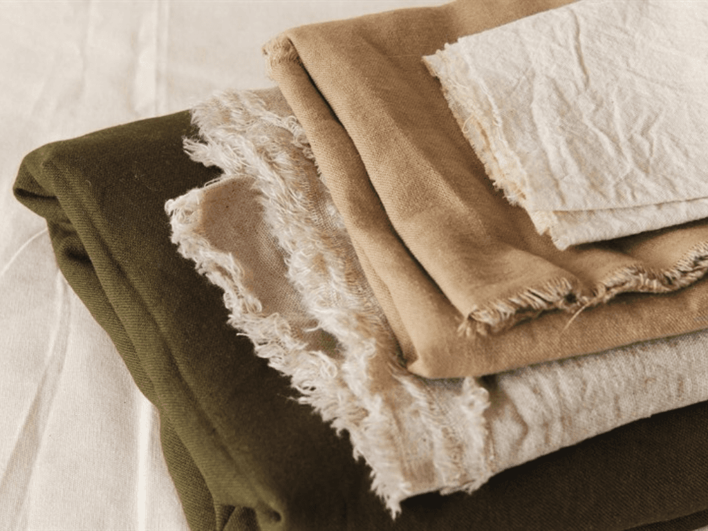 Chất vải linen là gì và vì sao mặc lên người lại “mát rượi” như gió biển