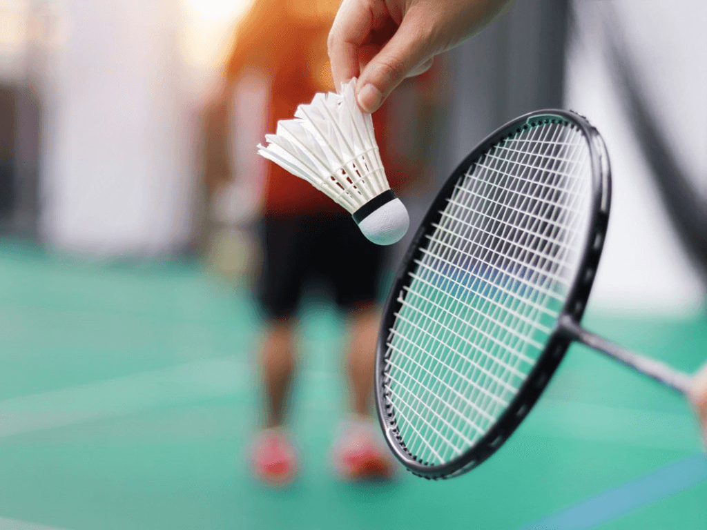 Đánh cầu lông có giảm cân không? Hội mê thể thao coi chừng “ngã ngửa”