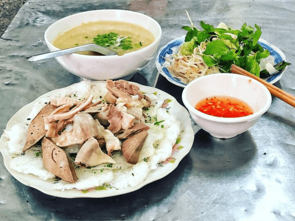 Cách làm bánh hỏi cháo lòng chuẩn Bình Định mà vẫn ngon “kiểu nhà làm”