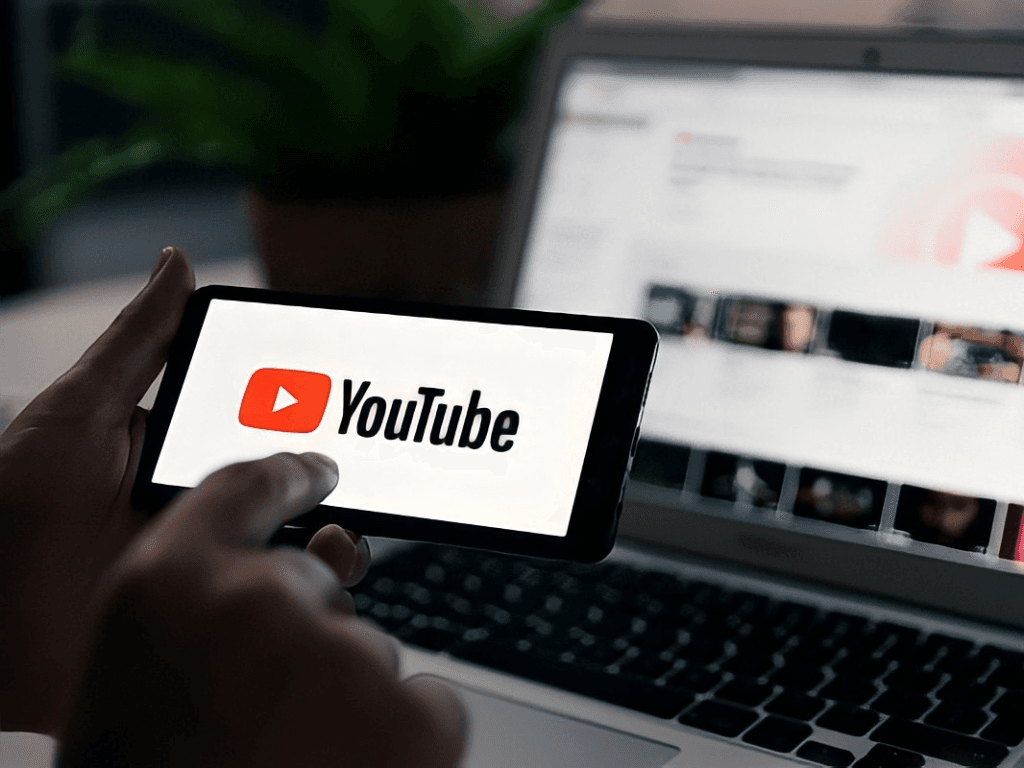 Cách xóa lịch sử tìm kiếm YouTube dọn “sạch sành sanh” chỉ trong vài giây