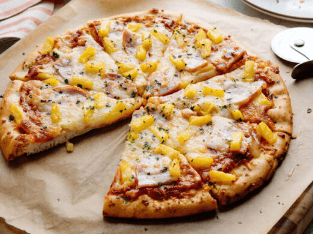 Cách làm pizza bò phô mai kiểu homemade vừa ngon vừa đẹp mắt để sống “ảo”