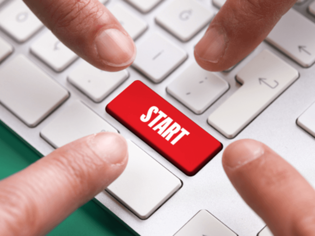 Cách mở máy tính cây bằng bàn phím “ngầu” như hacker ai nhìn cũng trầm trồ