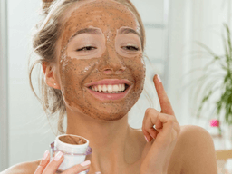 có nên tẩy tế bào chết cho da mặt không