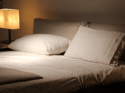 có nên dùng lại giường cũ của người khác