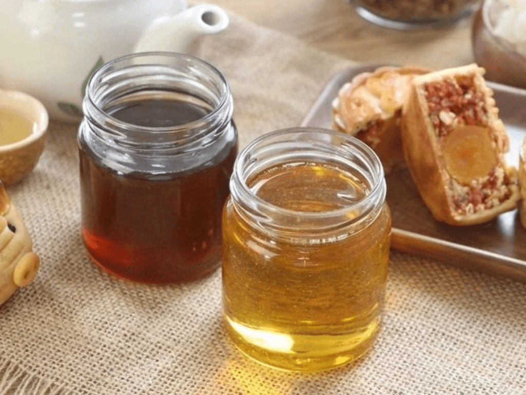 Cách nấu nước đường làm bánh trung thu “màu vỏ óng như gương” cực dễ