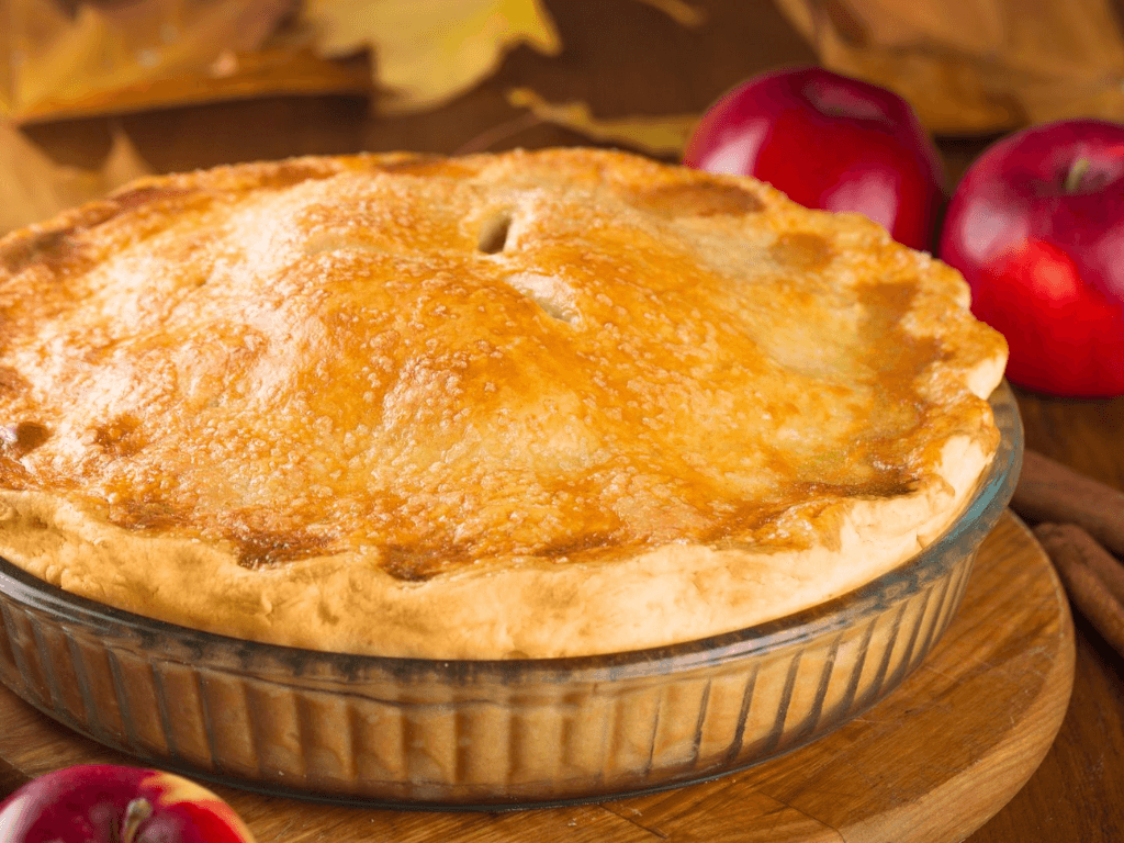 Cách làm bánh táo Apple Pie vàng thơm tuyệt chiêu trở thành “cao thủ bếp núc”
