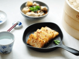 làm bánh củ cải chiên giòn