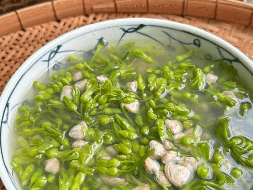 Cách làm canh ngao nấu hoa thiên lý mát lành ngon ngọt với bí kíp của mẹ “đảm”