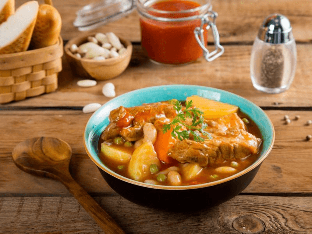 Sườn heo nấu đậu trắng món ngon vừa no bụng vừa “ấm lòng” ngày mưa