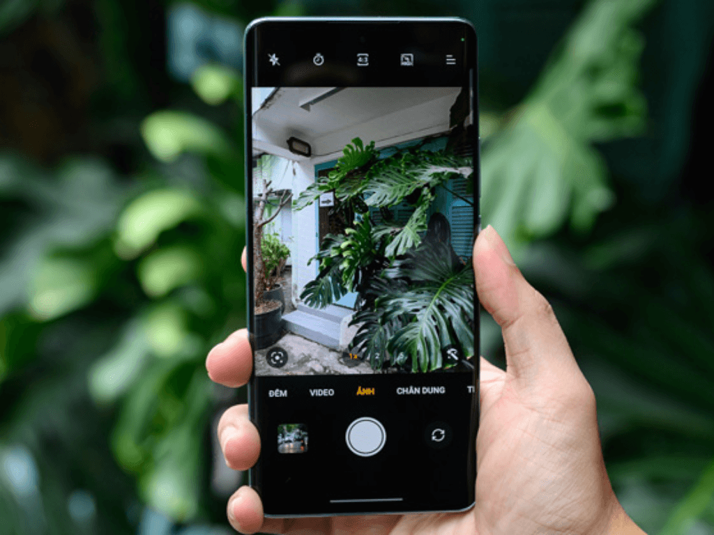 Cách chọn điện thoại chụp ảnh đẹp để selfie “xịn sò” mà không cần app chỉnh sửa