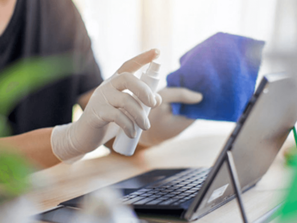 Cách vệ sinh laptop tại nhà không cần mang ra tiệm mà vẫn “sạch bong kin kít”