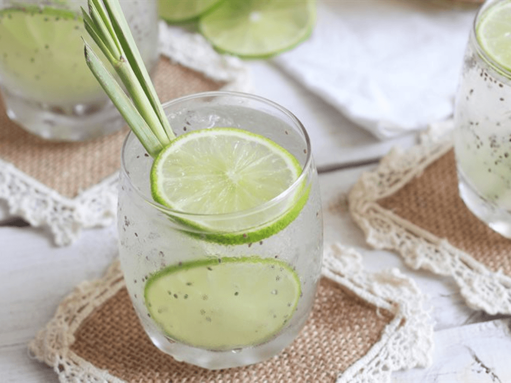 Cách làm nước chanh sả hạt chia "đánh tan" cái nóng sảng khoái bất tận