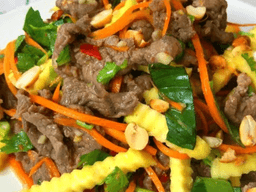 cách làm gỏi bắp bò xoài xanh