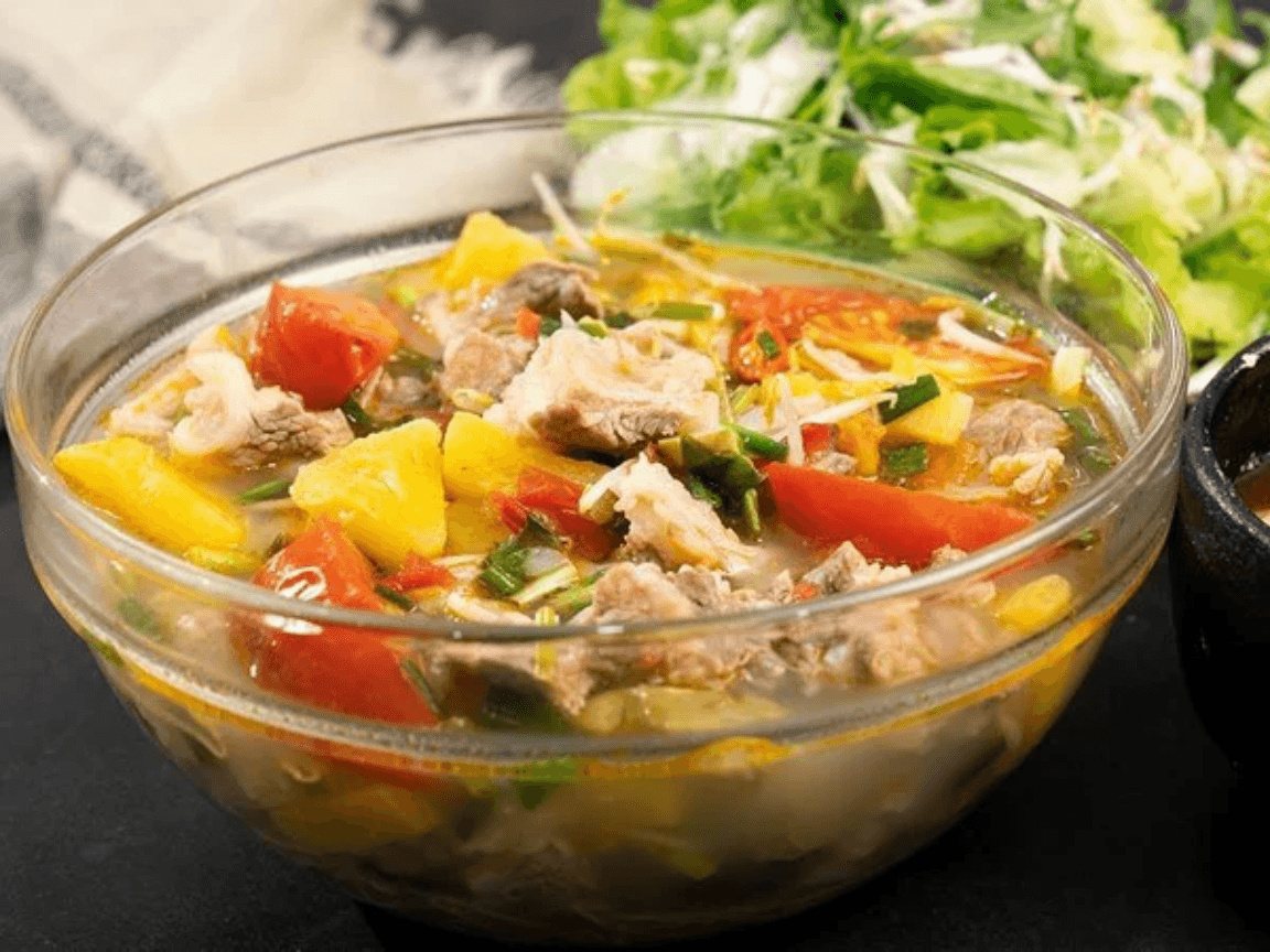 Cách nấu canh sườn chua với dứa “ngon quên lối về” càng húp càng thèm